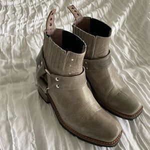 Freebird Whiskey boots - Stone